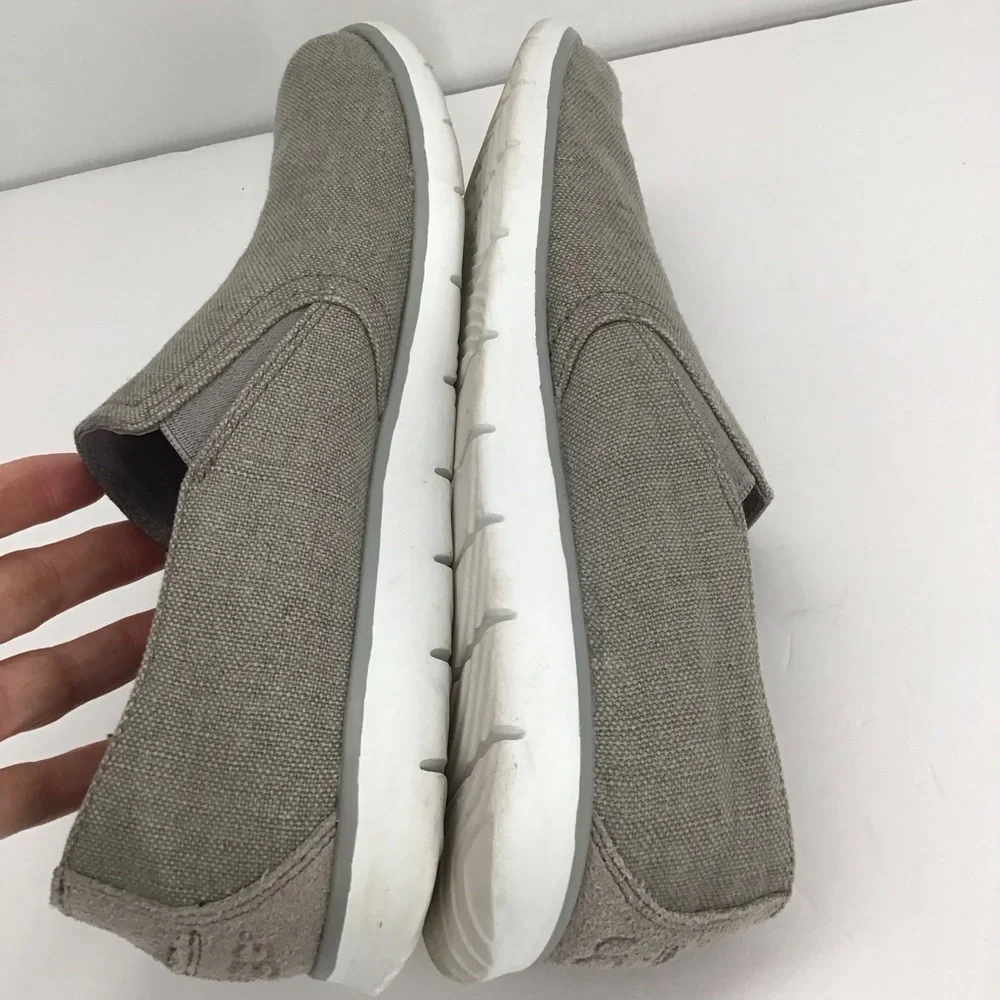 UGG Conley Men’s Slip-On Loafer Shoe Sneaker Gray Bus Casual Size 9